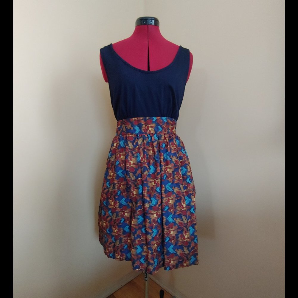 Womens Sleeveless two tone dress